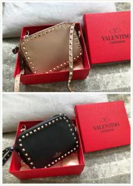 Picture of Valentino Lady Handbags _SKUfw95022021fw